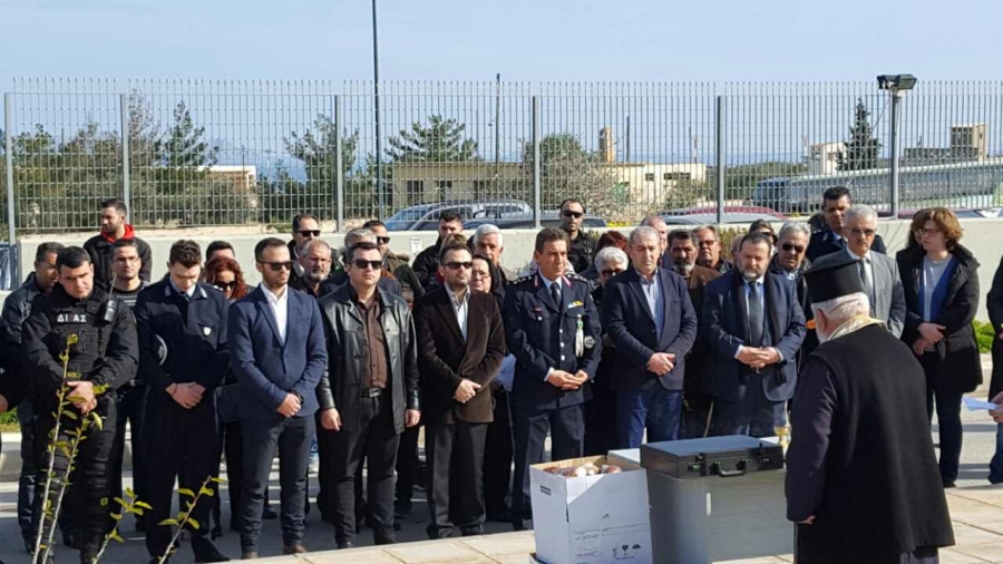 Τρισάγιο στη μνήμη των νεκρών Αστυνομικών στο Ηράκλειο