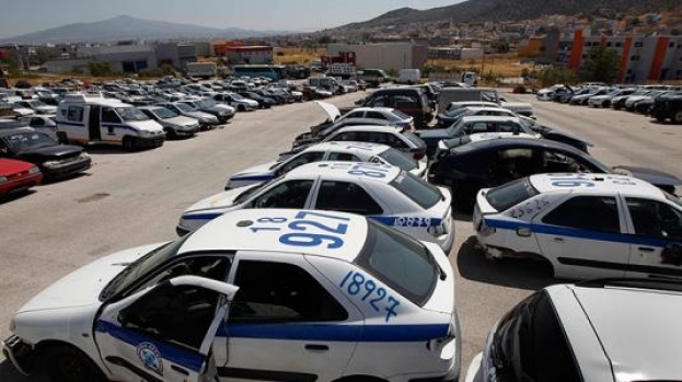 Ούτε για...περιπολία-Άδεια κινδυνεύουν να μείνουν τα ρεζερβουάρ στα οχήματα της ΕΛΑΣ στην Κρήτη