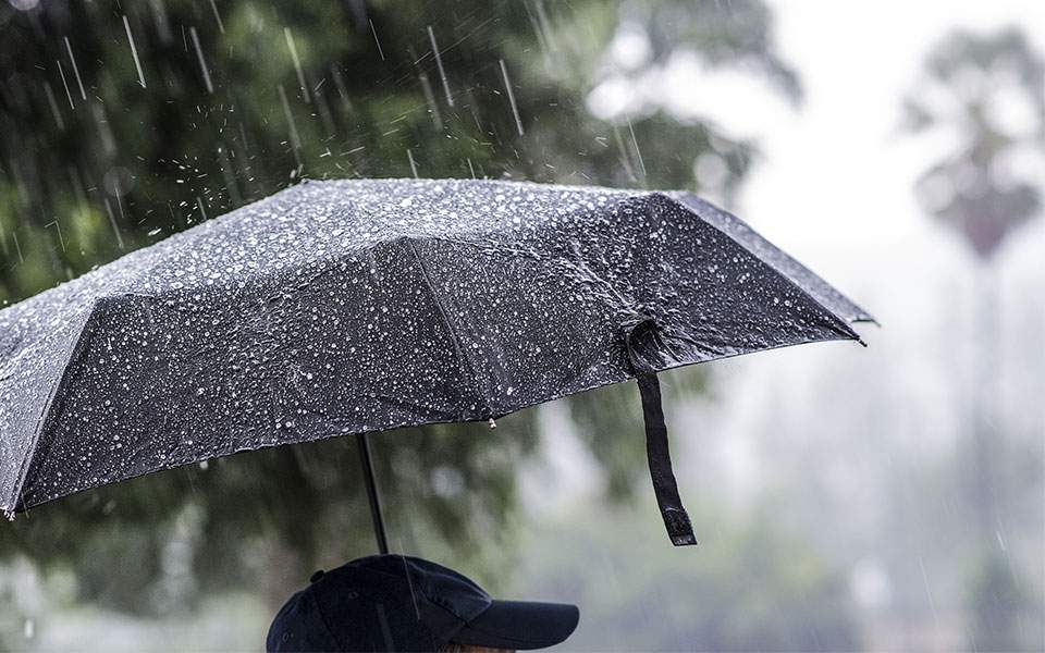 Επιδείνωση του καιρού - Με βροχές και καταιγίδες ο εορτασμός της 28ης Οκτωβρίου