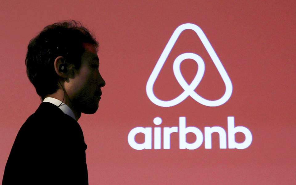 Μόνο 100.000 ευρώ φόρους πλήρωσε το 2016 στη Γαλλία η Airbnb