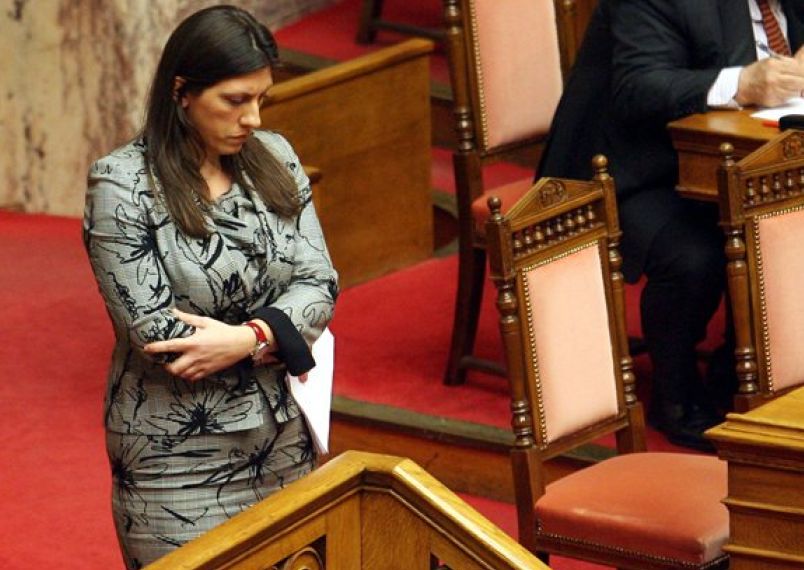 Η Ζωή Κωνσταντοπούλου διέκοψε και πάλι συνεδρίαση της Βουλής λόγω μη απαρτίας
