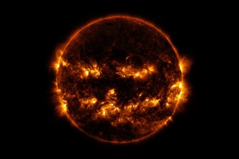 Η Γη μόλις έφτασε στην ελάχιστη απόστασή της από τον Ήλιο (pic) 