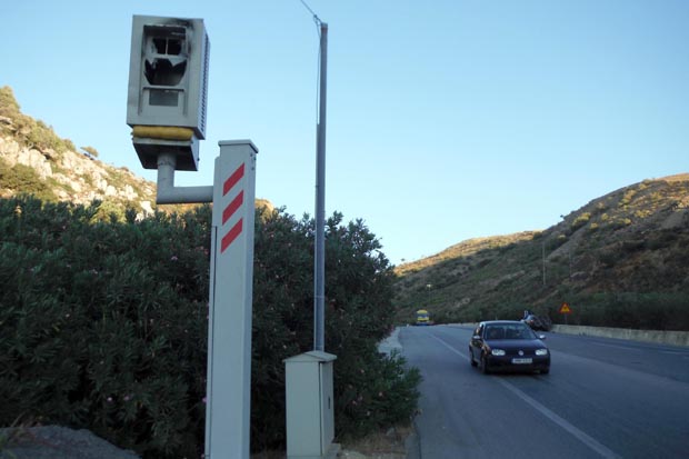 Κρήτη: Οι κάμερες στο ΒΟΑΚ απορρυθμίστηκαν και... τρελαίνουν τους οδηγούς 
