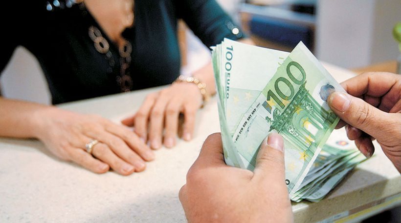 Πτολεμαΐδα: Πήγε να χαλάσει χαρτονόμισμα και ξάφρισε 800 ευρώ!
