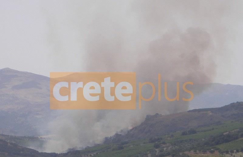 Η πυρκαγιά έκανε στάχτη 600 στρέμματα γης στον Προφήτη Ηλία- Αποφεύχθηκαν τα χειρότερα