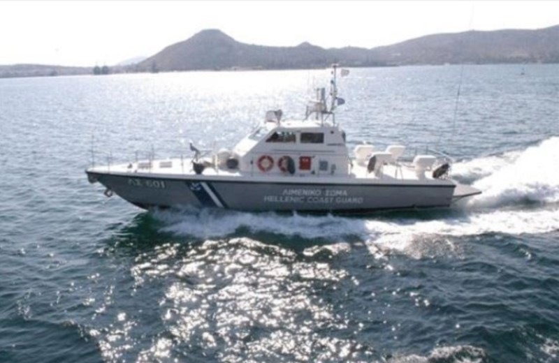 Αγνοείται ταχύπλοο με δύο επιβαίνοντες στη θαλάσσια περιοχή της Σαντορίνης