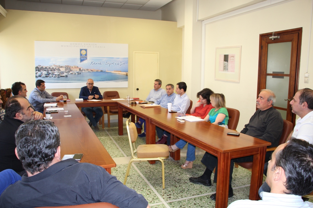 Κλίμα συνεργασίας για την αποκατάσταση της Δημοτικής Αγοράς Χανίων μεταξύ Δήμου Χανίων και καταστηματαρχών
