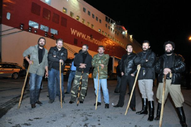 Ραντεβού στην Αθήνα δίνουν οι αγρότες από όλη την Κρήτη- Μπαίνουν στα πλοία της γραμμής (pics)