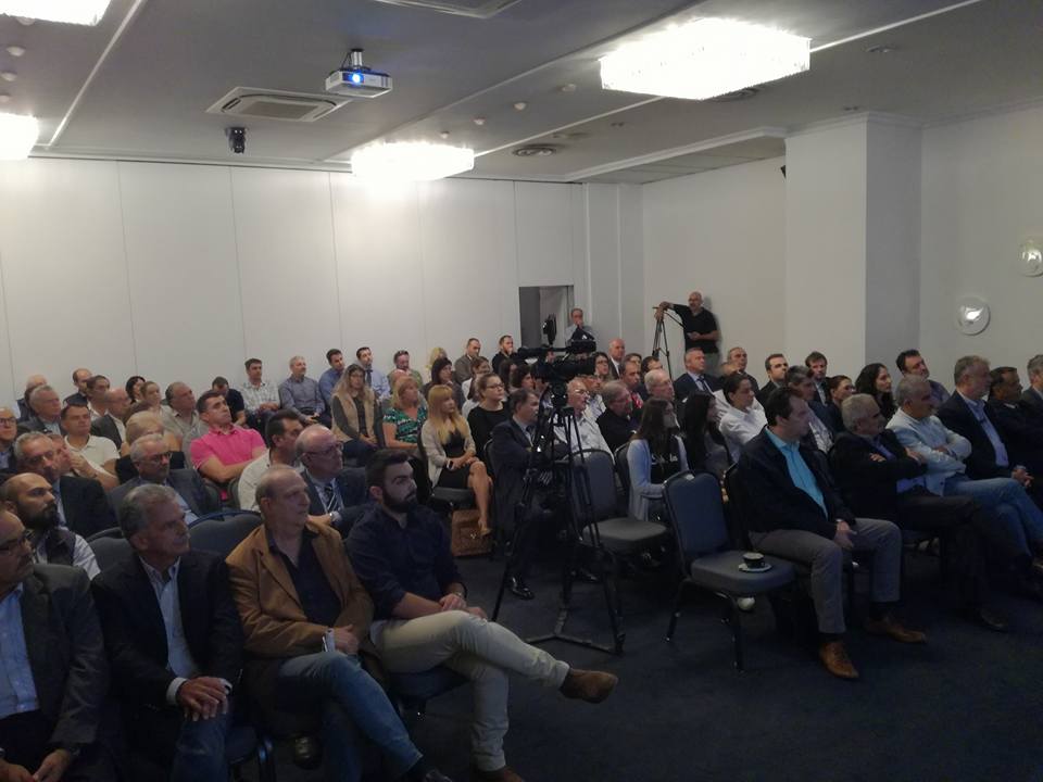 Ο Αντώνης Μανιαδάκης και η τοποθέτηση του- Ομιλία με θέμα την «Κρίση και Ναυτιλία» 