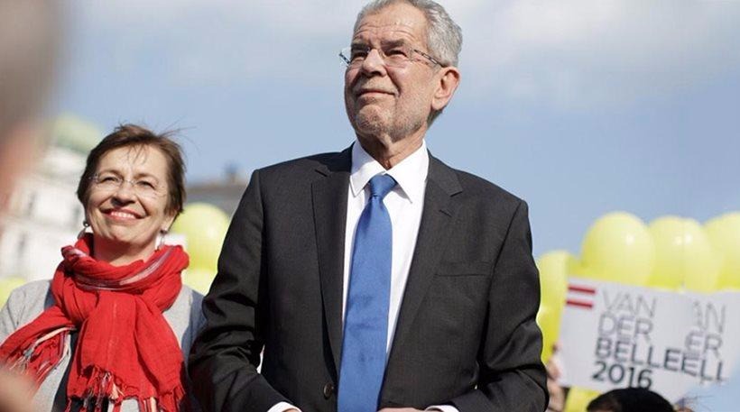 «Παιδί προσφύγων» ο νέος πρόεδρος της Αυστρίας