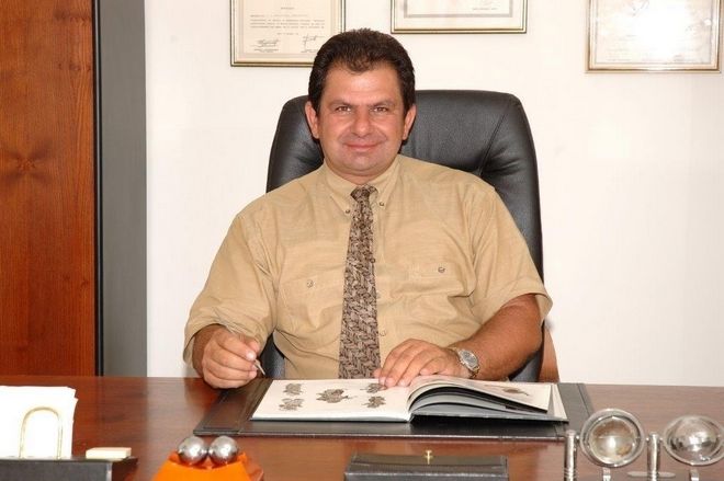 Ο επιχειρηματίας από την Κρήτη που έκανε μήνυση για εξαπάτηση κατά της «Μαρινόπουλος»