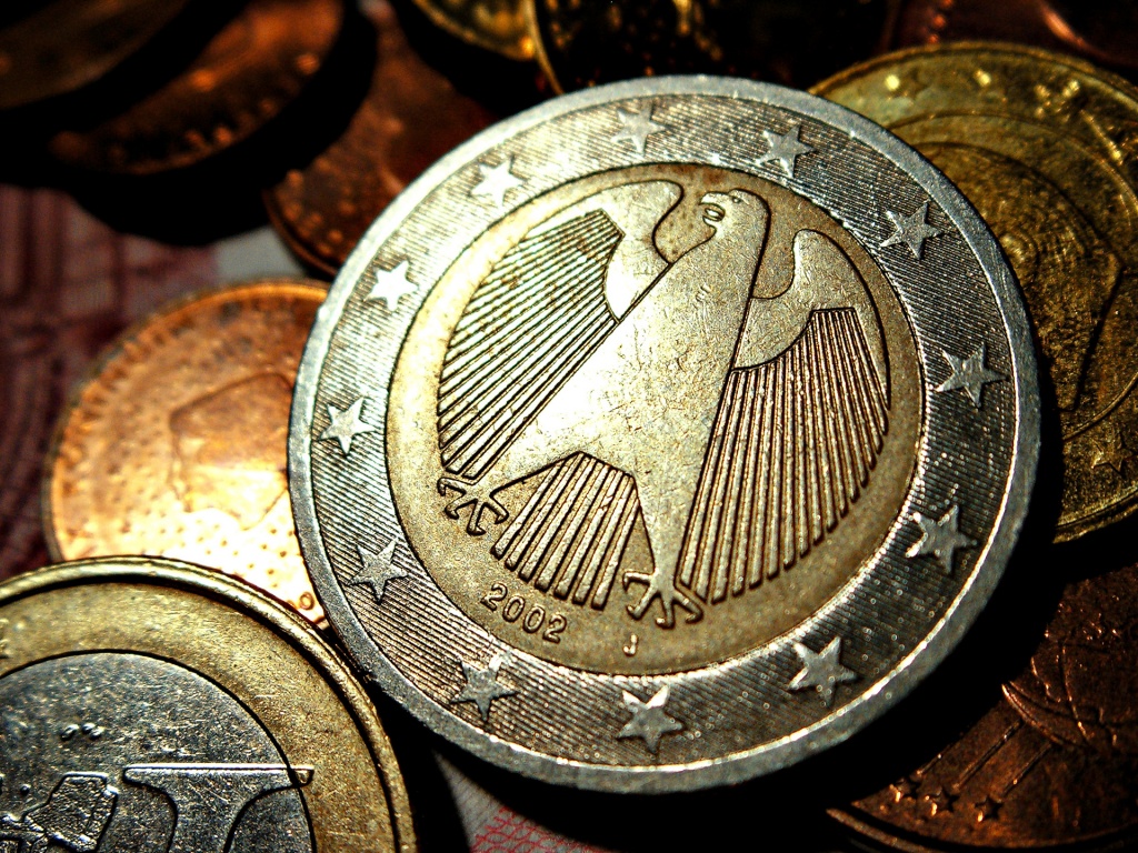 Τα θετικά μηνύματα για την Ευρωζώνη έφεραν... αέρα ανόδου στις ευρωαγορές