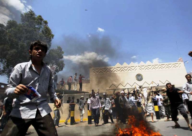 Επτά νεκροί μετά από επίθεση αυτοκτονίας στην Υεμένη