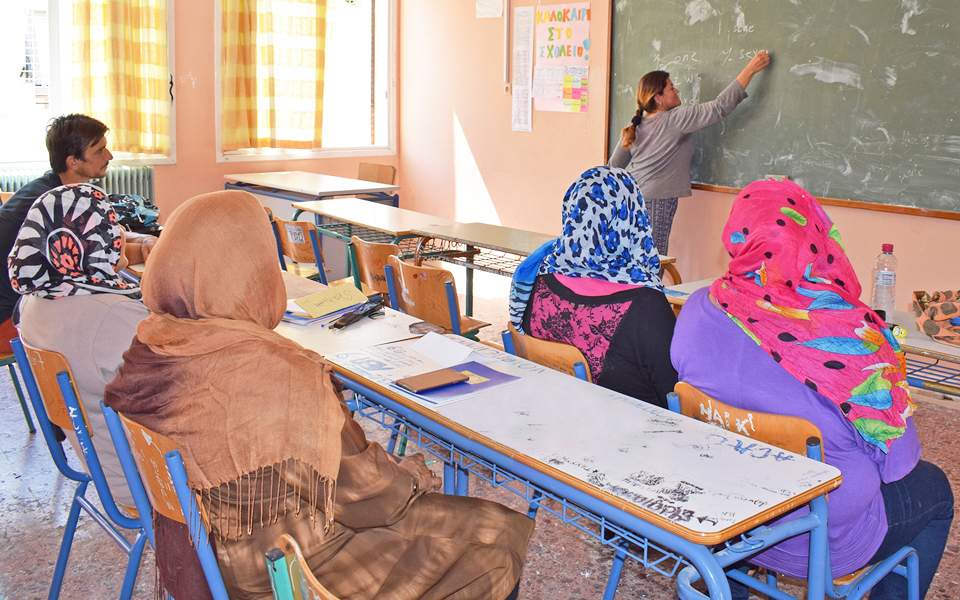 Προετοιμάζοντας τα προσφυγόπουλα για το σχολείο