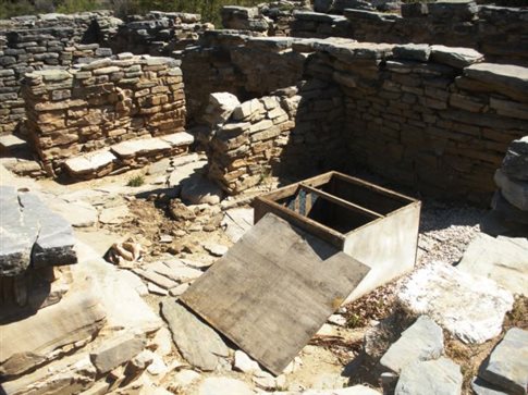 Αρχίζουν από σήμερα οι εργασίες αποκατάστασης στην Αρχαία Ζώμινθο για τις ζημιές των Βανδάλων