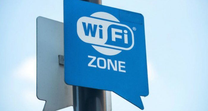 Οι 6 δήμοι της Κρήτης που θα λάβουν κουπόνι δωρεάν wifi σε δημόσιους χώρους