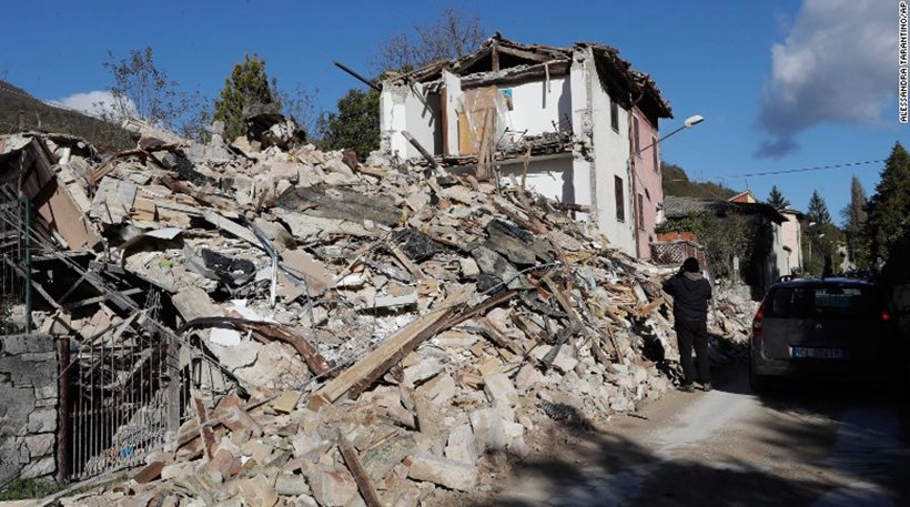 Ιταλία: Οι κάτοικοι της Νόρτσια αρνούνται να εγκαταλείψουν τα σπίτια τους μετά το νέο «χτύπημα» του Εγκέλαδου