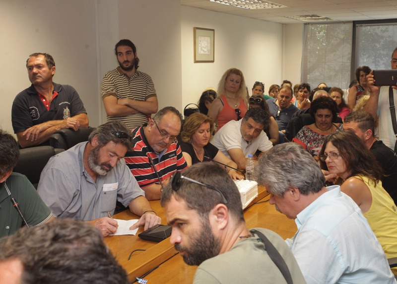 Αποκλείουν ξανά τα γραφεία της 7ης ΥΠΕ Κρήτης καταγγέλλοντας τη διοίκηση για αδιαφορία