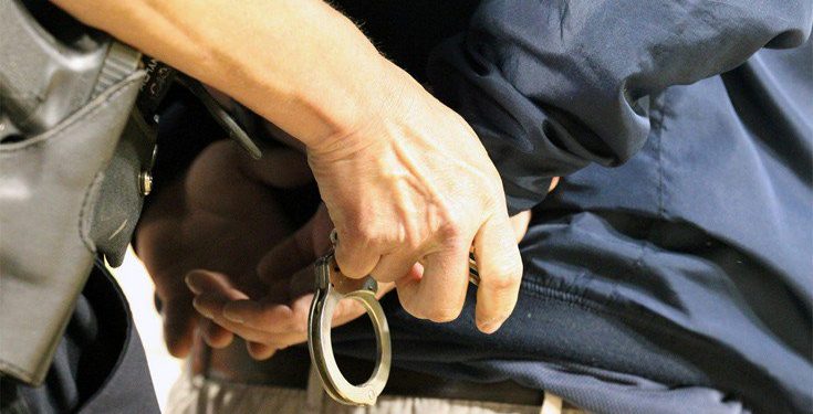 Σύλληψη δασκάλου για σεξουαλική παρενόχληση ανηλίκων