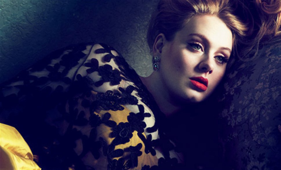 “Σπάει τα ταμεία” το άλμπουμ της Adele 