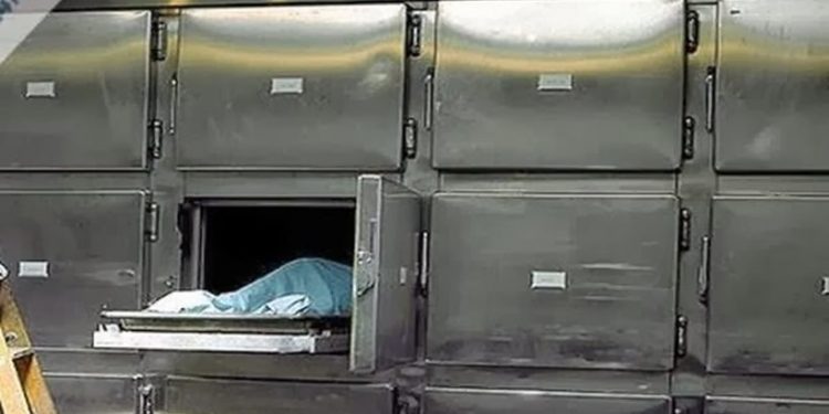 Δύο Χρόνια Ξεχασμένος στο Ψυγείο του Νεκροτομείου Χανίων
