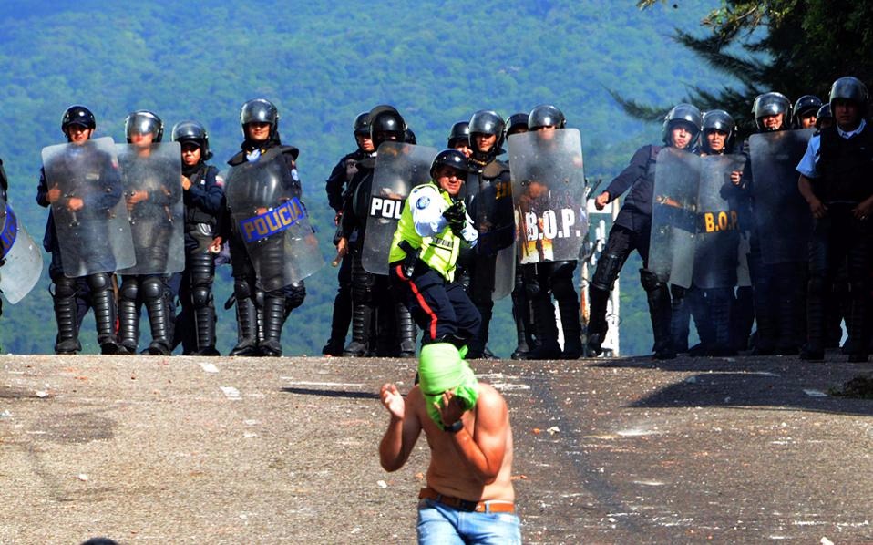 Αδυναμία συνεννόησης για το μέλλον της Βενεζουέλας