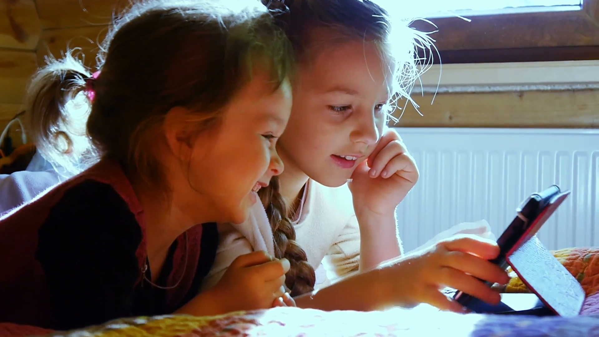 YouTube και Google φέρονται ότι συγκεντρώνουν προσωπικά δεδομένα παιδιών
