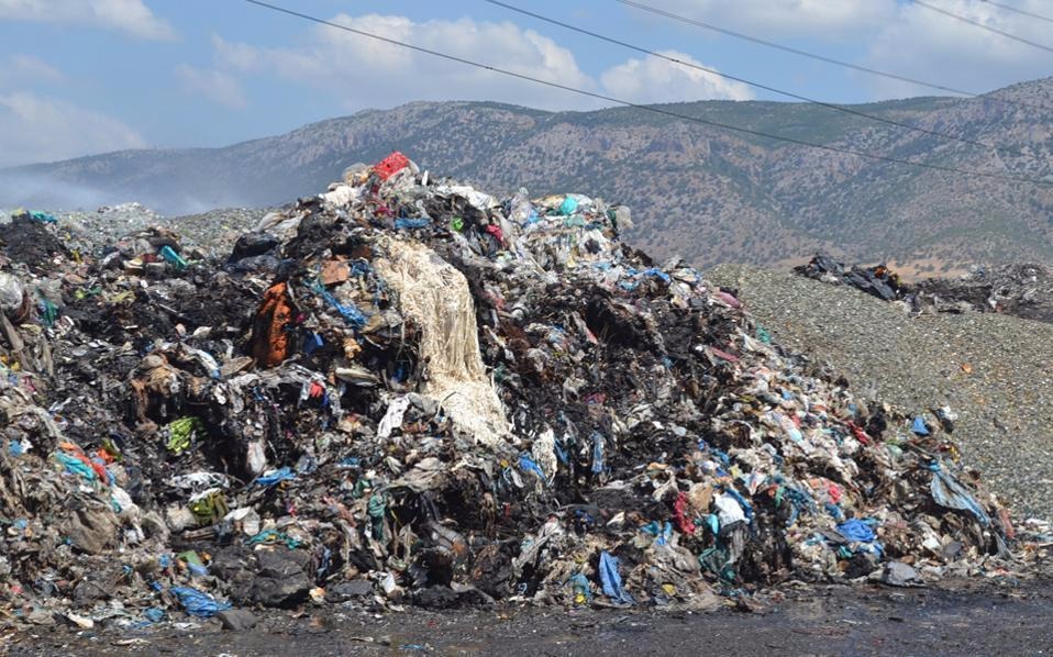 Σε ιδιώτη τα σκουπίδια της Πελοποννήσου