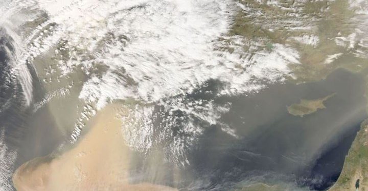 Η αφρικανική σκόνη «εξαφάνισε» την Κρήτη