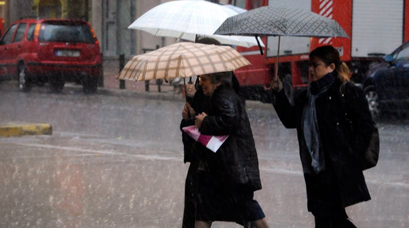 Συναγερμός από την ΕΜΥ για επιδείνωση του καιρού: Βροχές και καταιγίδες την Τετάρτη και την Πέμπτη