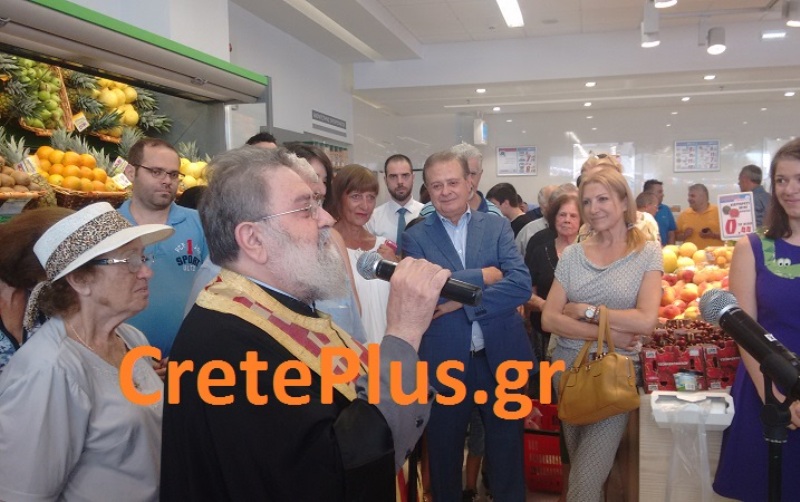 Θέμα CretePlus.gr: Ο ιερέας που συγκίνησε το Μηνά Χαλκιαδάκη με τα λόγια καρδιάς που είπε (pics) 