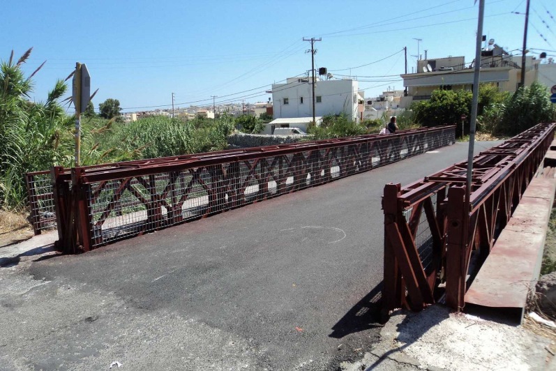 Ολοκληρώθηκαν οι εργασίες της γέφυρας στις Τρεις Βαγιές- Δείτε το «πριν και το μετά» (pics) 