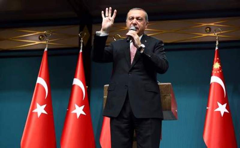 Συνεχίζει την «εκκαθάριση» ο Ερντογάν - Απολύει 300 υπαλλήλους του Υπουργείου Εξωτερικών 