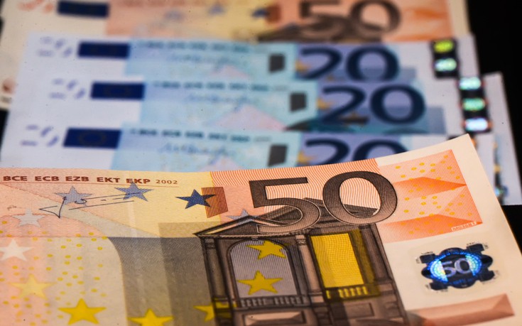 Πρωτογενές πλεόνασμα 1 δισ. ευρώ τον Ιανουάριο του 2017