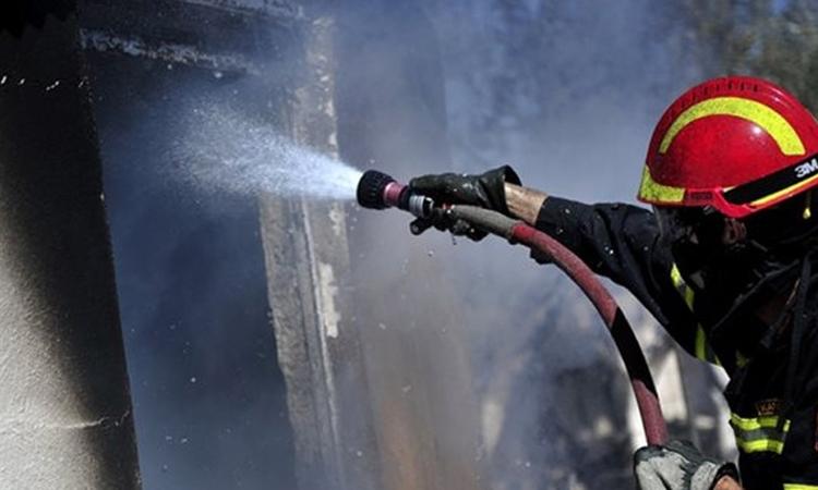 Συναγερμός στην Πυροσβεστική Υπηρεσία- Φωτιά σε σπίτι στα Δειλινά 