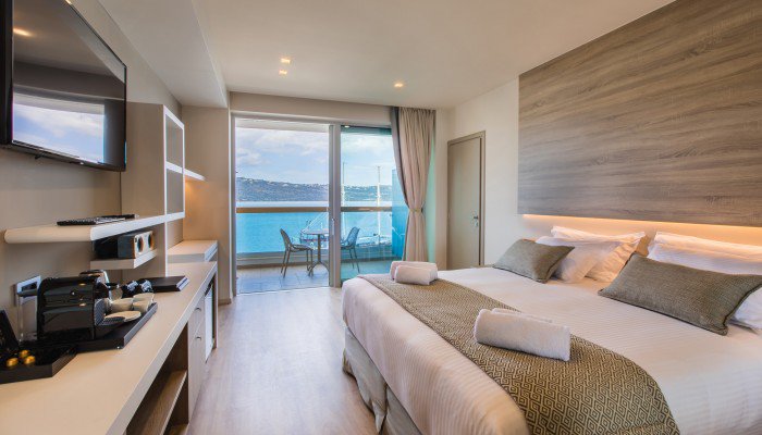 Το ξενοδοχείο "κόσμημα" για 5αστερη διαμονή στο λιμάνι της Σούδας (φωτο)