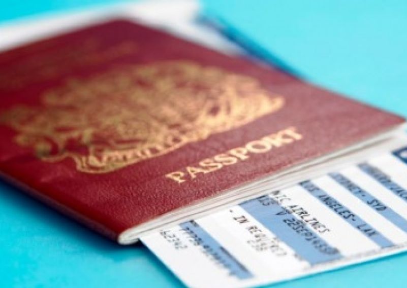 Μπαράζ συλλήψεων για πλαστογραφία στα αεροδρόμια της Κρήτης