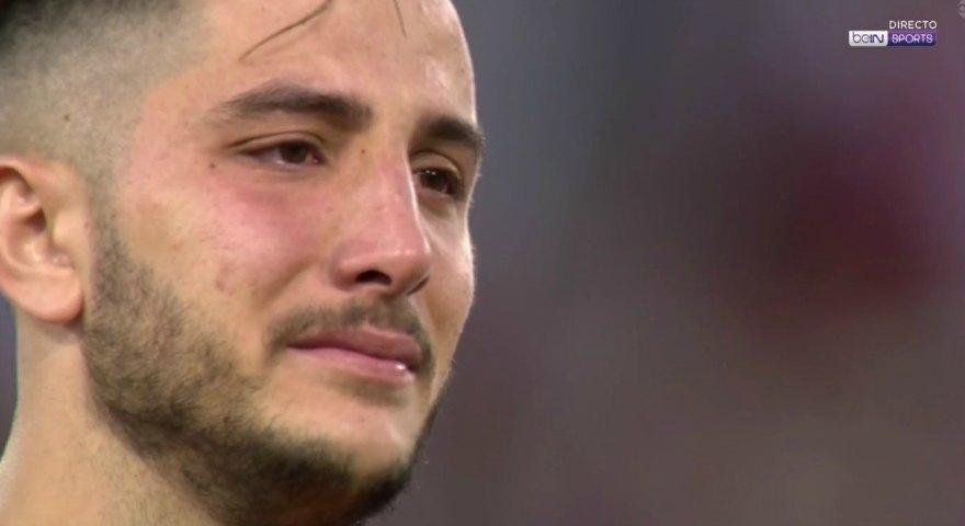 Πλάνταξε στο κλάμα ο Μανωλάς στο «αντίο» του Τότι! (video)