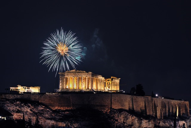 Η Ελλάδα γίνεται… Χριστουγεννιάτικος προορισμός!