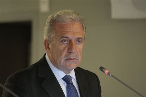 Αβραμόπουλος: Δεν ετέθη θέμα εξόδου από τη Σένγκεν 