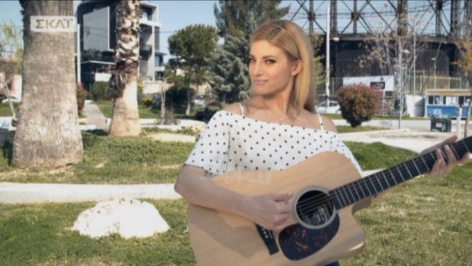X Factor: Η Ευαγγελία Αραβανή πήρε την κιθάρα κι έγινε… Γαρδέλης! «Σε λένε Αλέξη…»