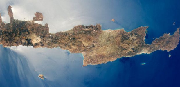 Ετοιμη η ΡΑΕ να αναθέσει αλλού την κατασκευή της διασύνδεσης της Κρήτης 
