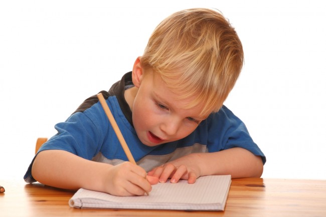 Τα παιδάκια μας γνωρίζουν να γράφουν;