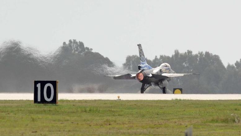 «Αερομαχίες» ΝΔ - Καμμένου για τη συμφωνία των F-16